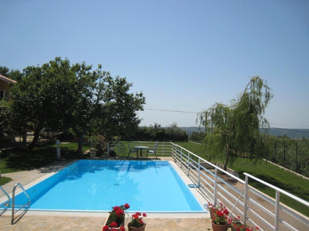 Apartments Ficur With Swimming Pool & Grill, Порторож Екстериор снимка