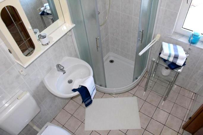 Apartments Ficur With Swimming Pool & Grill, Порторож Екстериор снимка